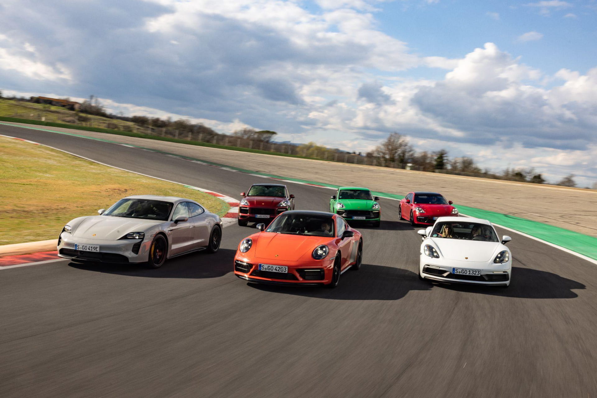 Porsche Thailand_First Trimester